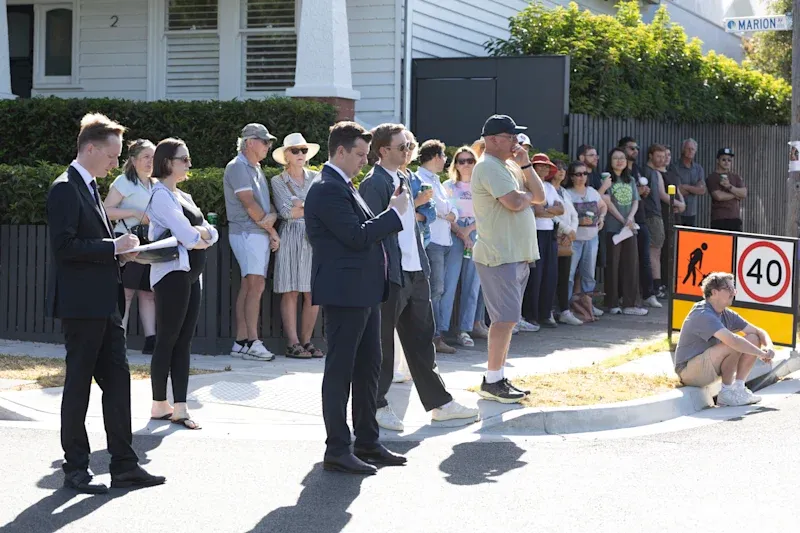 The Science of Getting More for Your Home: What Research Reveals About Agent-Buyer Relationships and Sale Prices